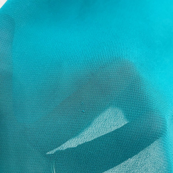 Lush Turqoise Flowy Sheer Raceback Top Sz S - Picture 5 of 7